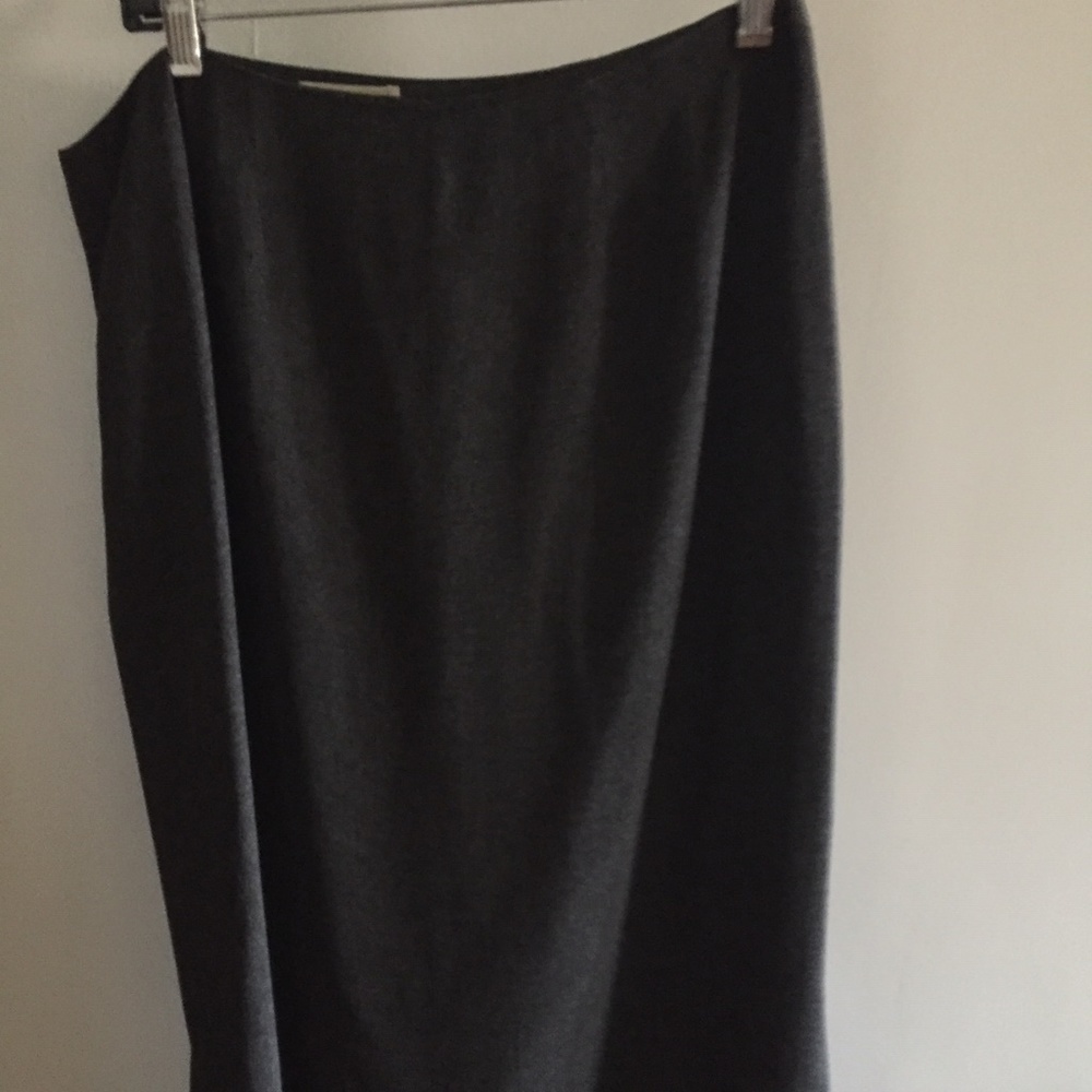 dark grey pencil skirt